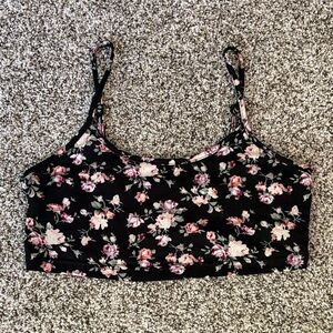SHEIN Floral Black Crop Top XS